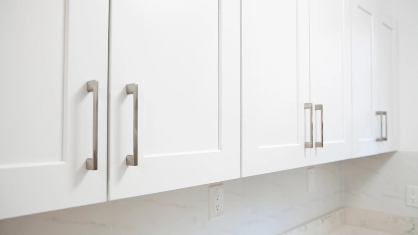 Durable cabinet-grade coating for a smooth finish